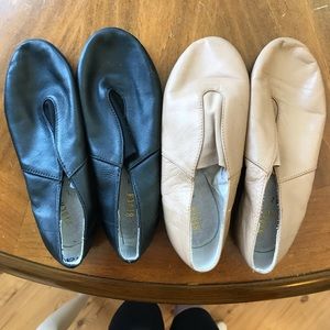 Child’s dance shoes. Two. Size 1.5 Bloch